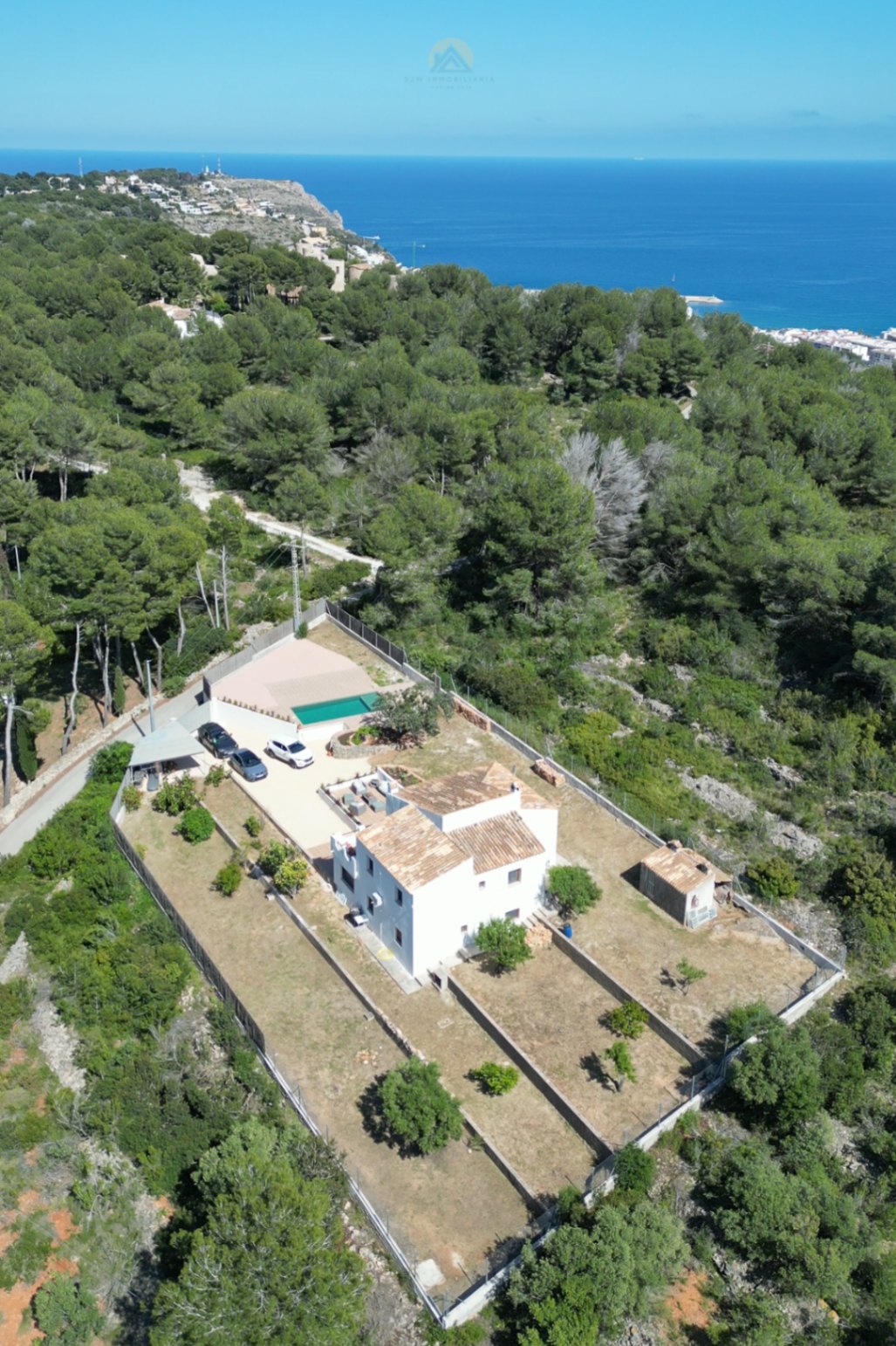 VILLA MUY ESPECIAL A LA VENTA, LA PLANA, JÁVEA.