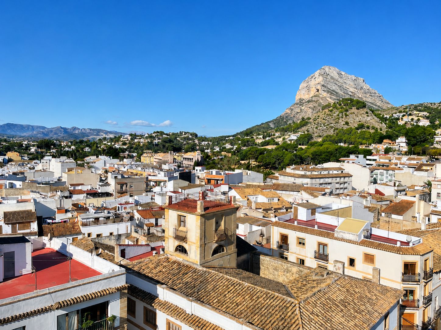 APARTAMENTO EN PLANTA BAJA, JÁVEA
