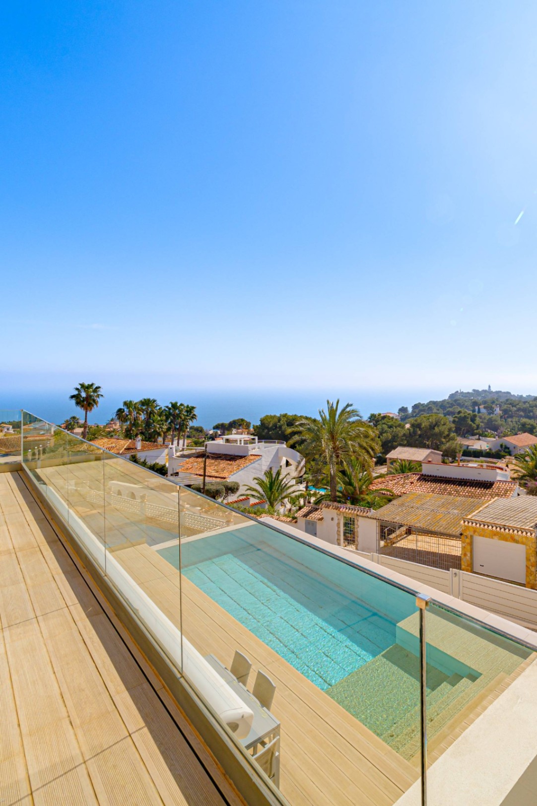 Villa Marian, villa moderna con vistas al mar en venta en Jávea, Balcón al Mar