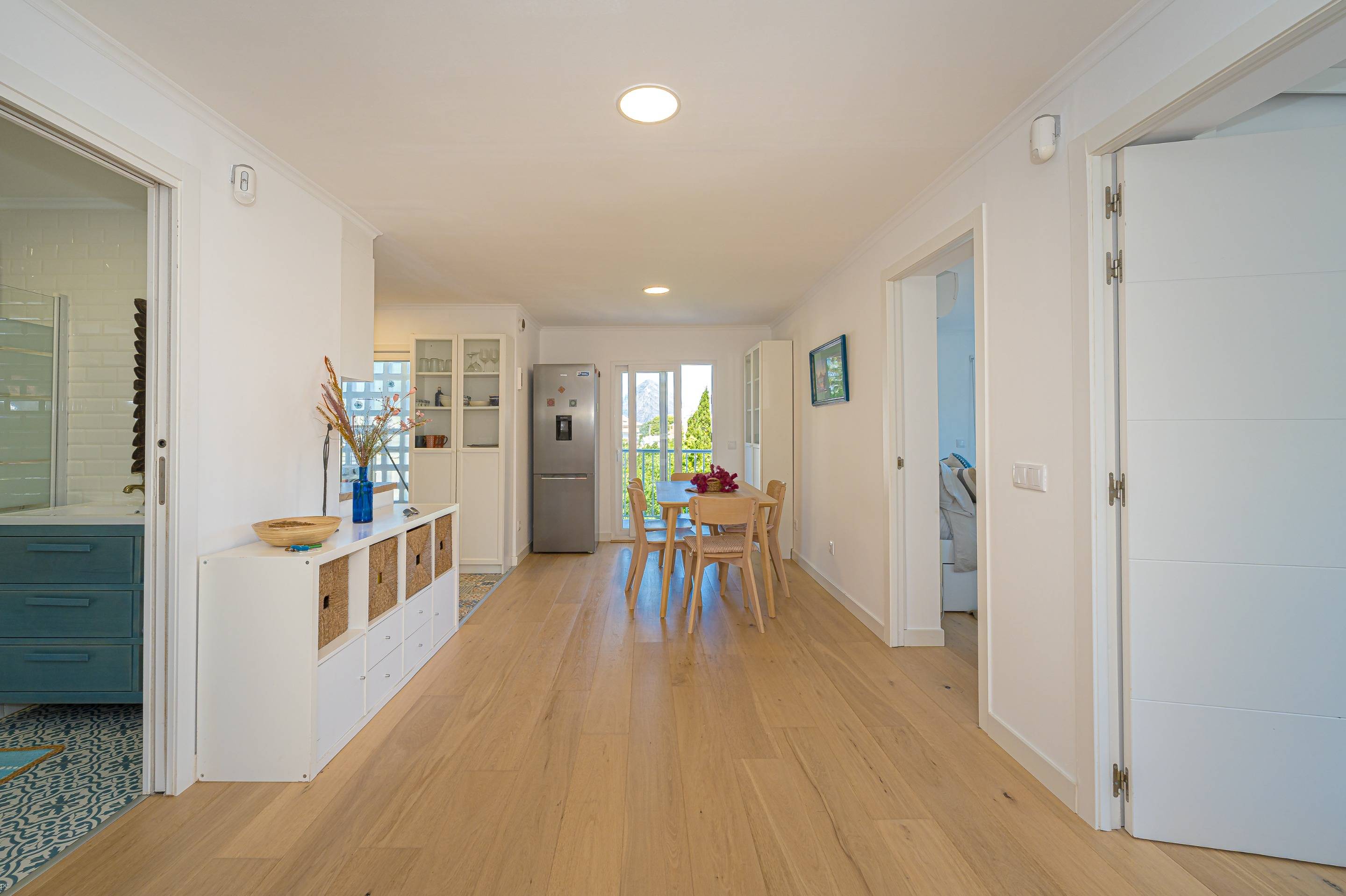Appartement entièrement rénové à deux pas de Cala Blanca, Jávea