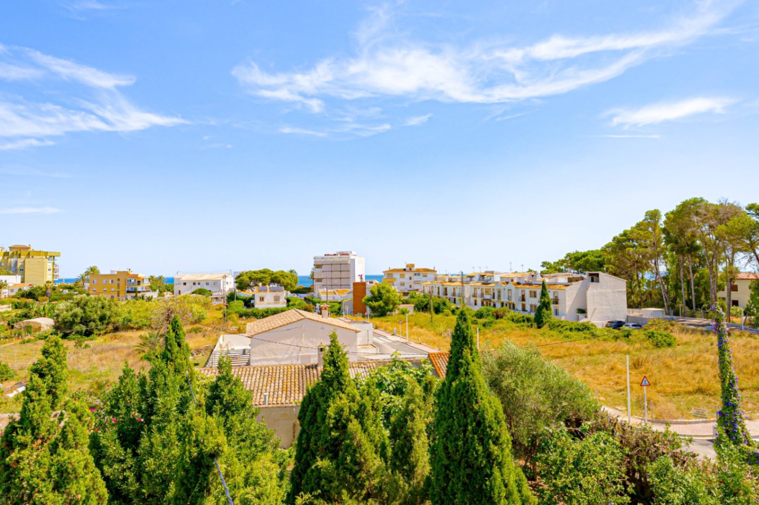 Appartement entièrement rénové à deux pas de Cala Blanca, Jávea