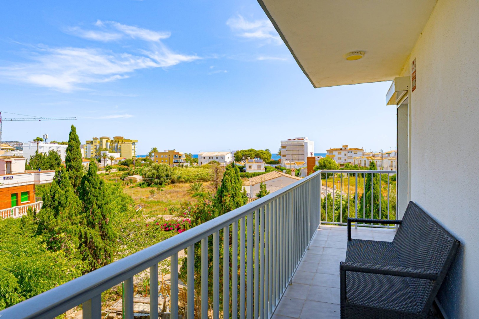 Appartement entièrement rénové à deux pas de Cala Blanca, Jávea