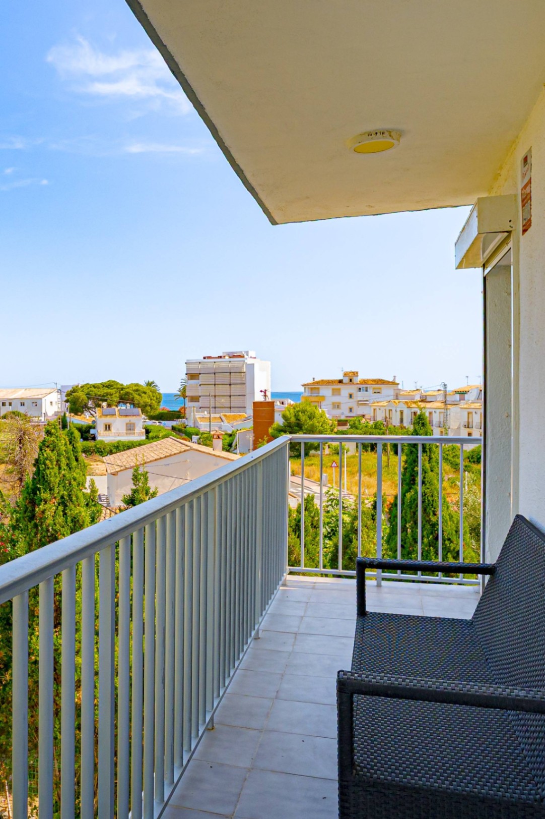 Appartement entièrement rénové à deux pas de Cala Blanca, Jávea