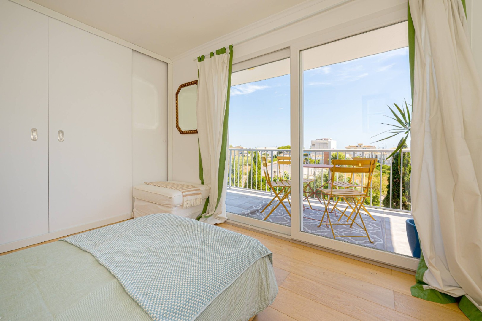 Appartement entièrement rénové à deux pas de Cala Blanca, Jávea