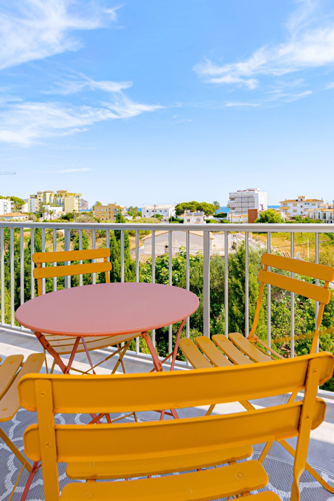 Appartement entièrement rénové à deux pas de Cala Blanca, Jávea