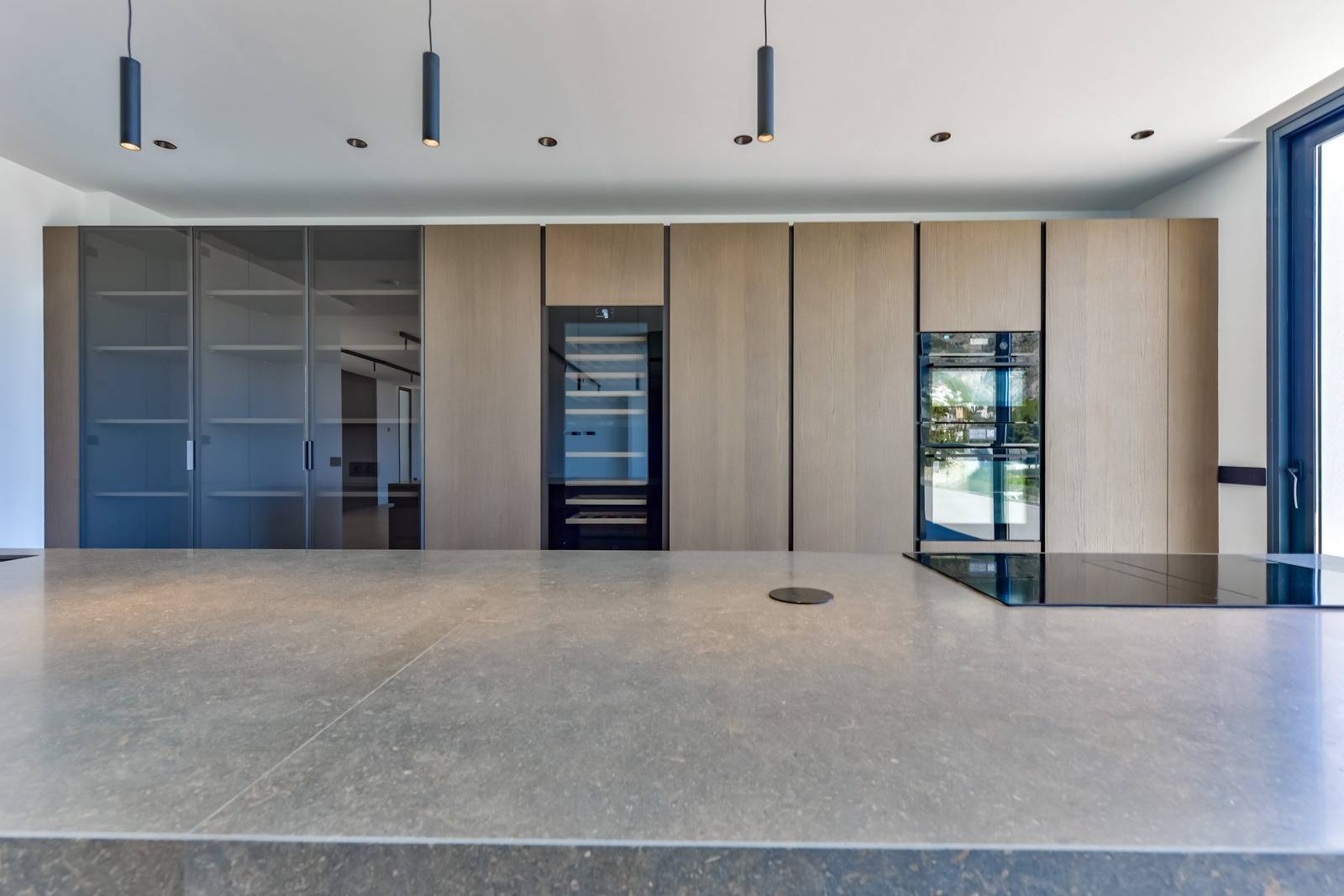 Villa Salónica. Villa contemporaine avec des vues exceptionnelles sur la mer à vendre à Altea Hills.