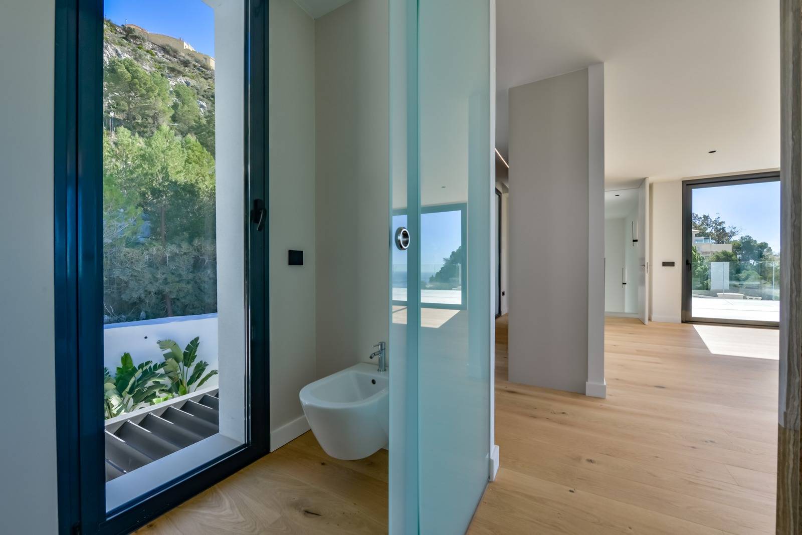 Villa Salónica. Villa contemporaine avec des vues exceptionnelles sur la mer à vendre à Altea Hills.