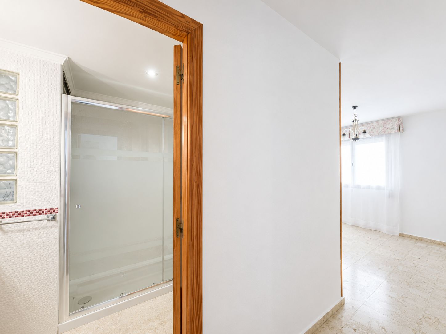 ANNUAL UNFURNISHED RENTAL