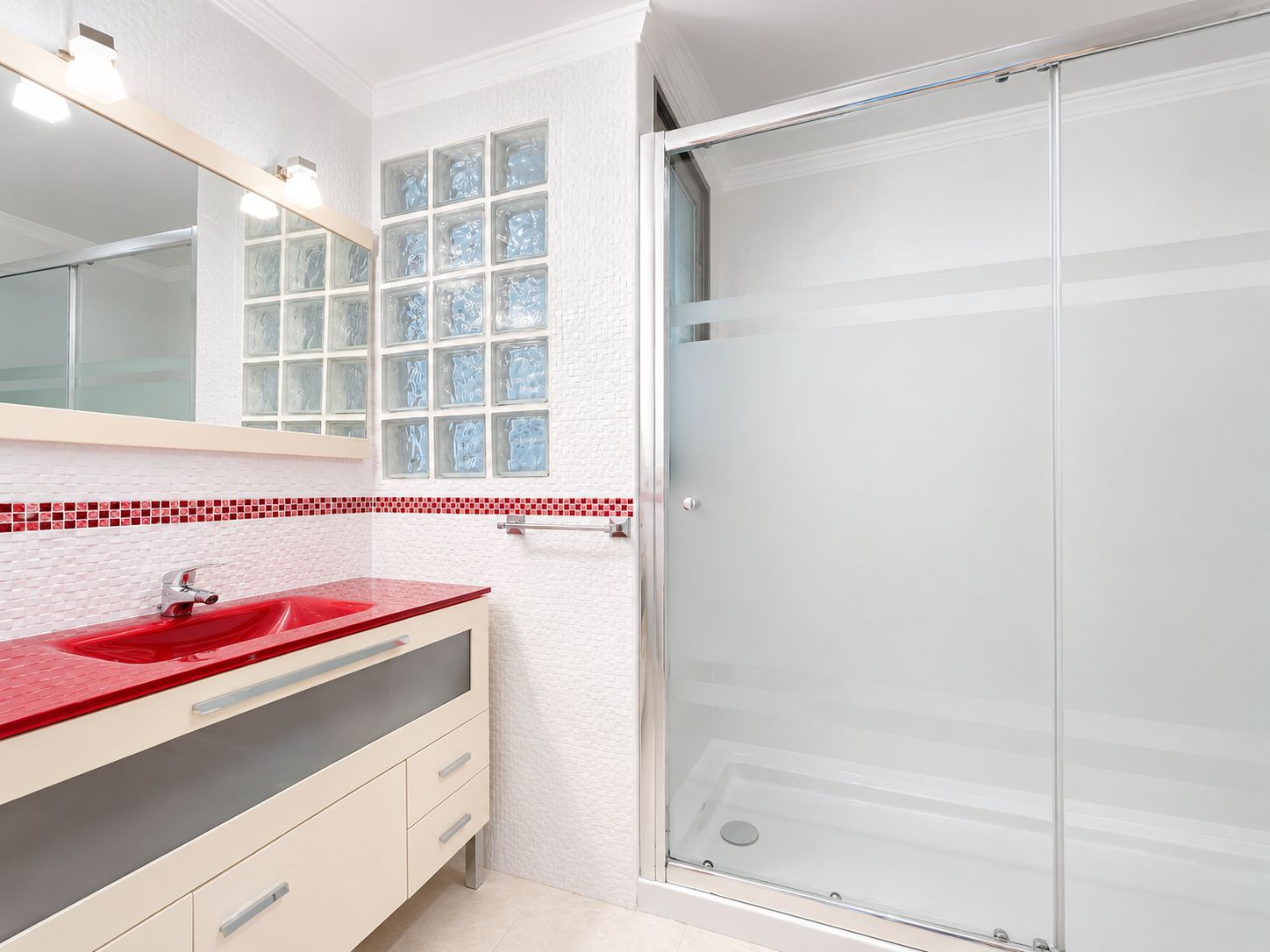ALQUILER ANUAL SIN MUEBLES
