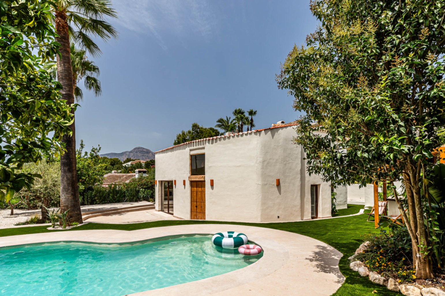 VILLA MÉDITERRANÉENNE RÉFORMÉE À RAFALET, JÁVEA