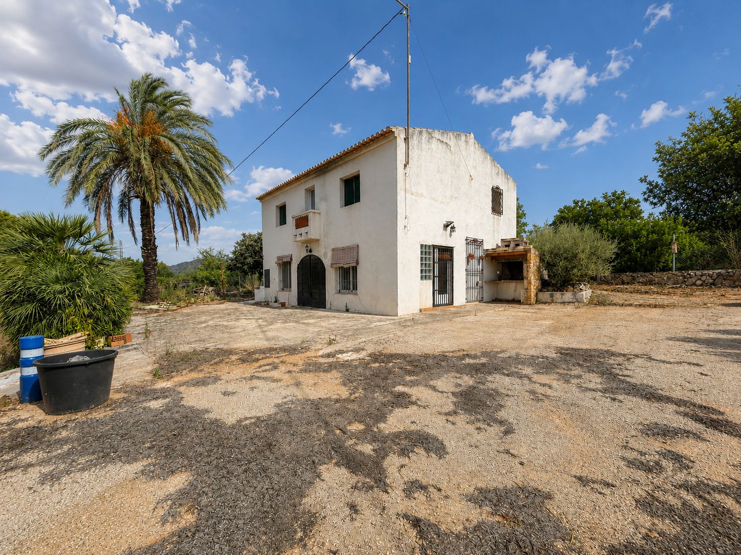 ANCIENNE MAISON DE CAMPAGNE À GATA À RÉNOVER