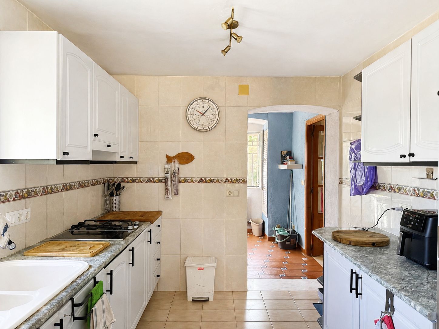 VILLA AVEC PISCINE PRIVÉE ET GRAND JARDIN À JAVEA