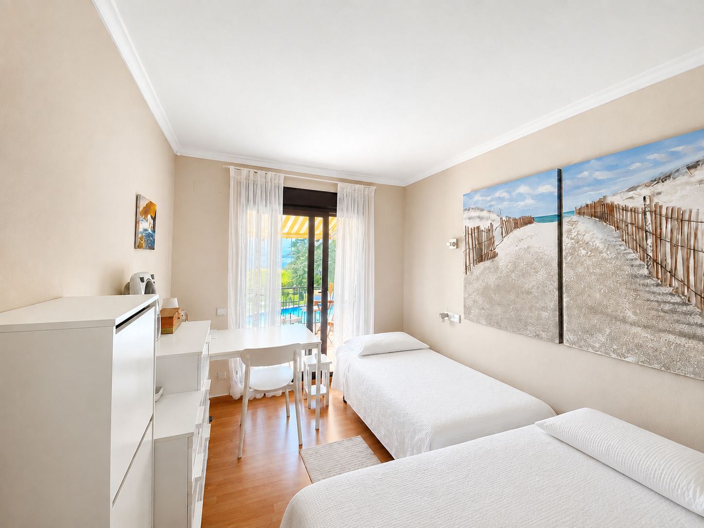 APARTAMENTO EN URBANIZACIÓN LA ISLA, ARENAL