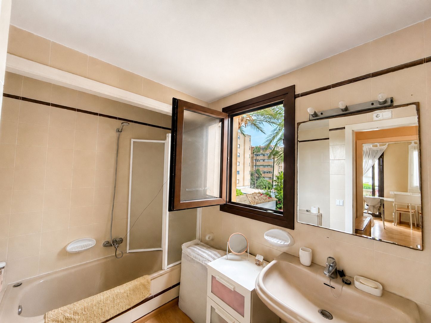 APPARTEMENT DANS L'URBANISATION LA ISLA, ARENAL