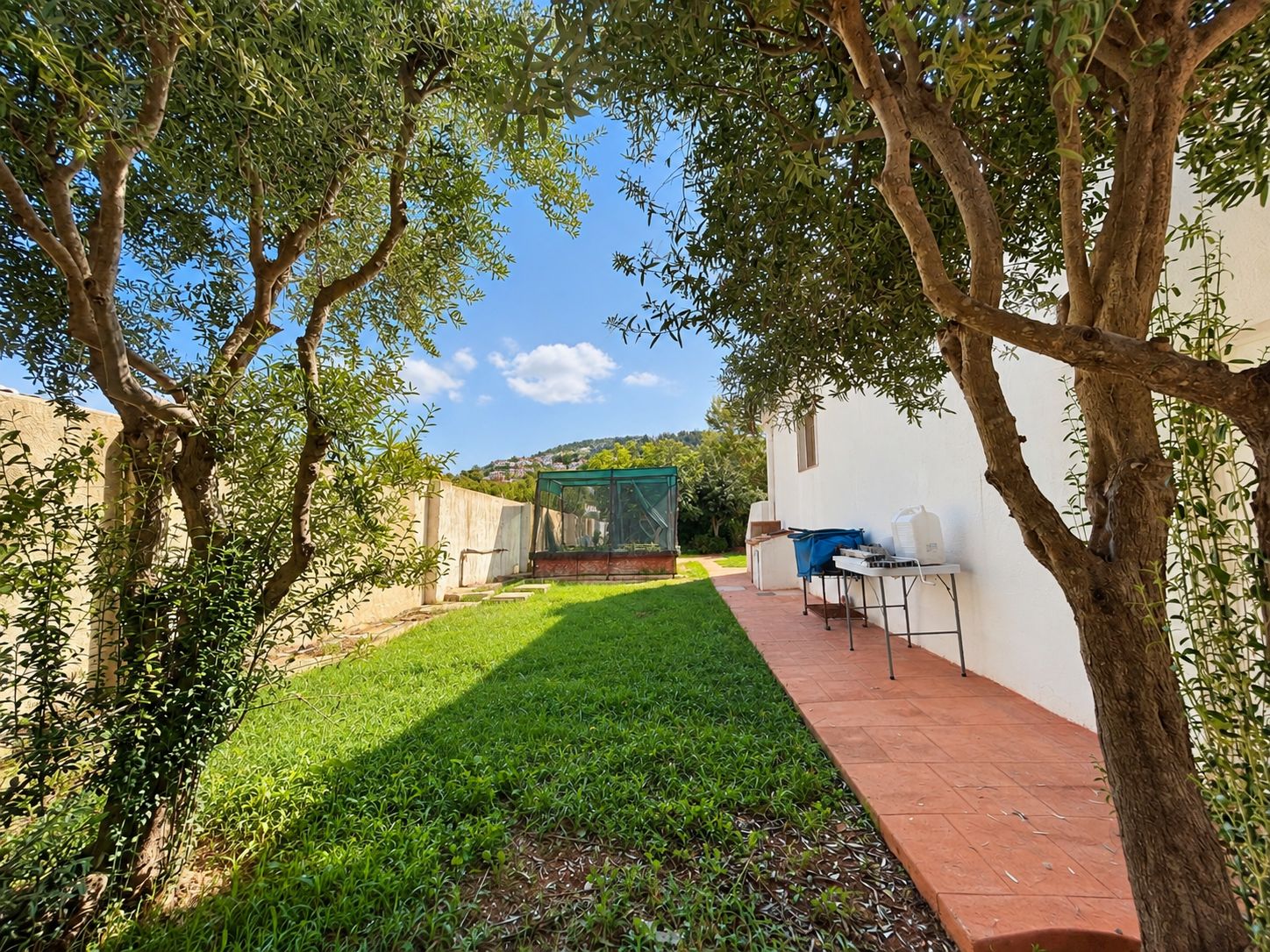 VILLA AVEC PISCINE PRIVÉE ET GRAND JARDIN À JAVEA