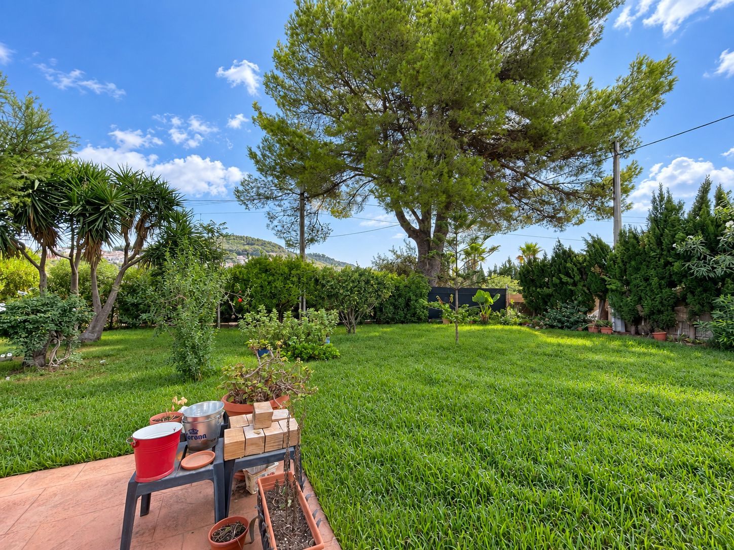VILLA AVEC PISCINE PRIVÉE ET GRAND JARDIN À JAVEA