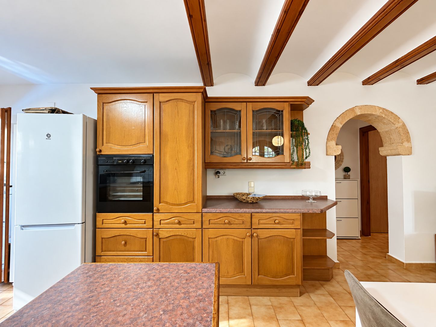 APARTAMENTO CON ESTUDIO Y GARAJE