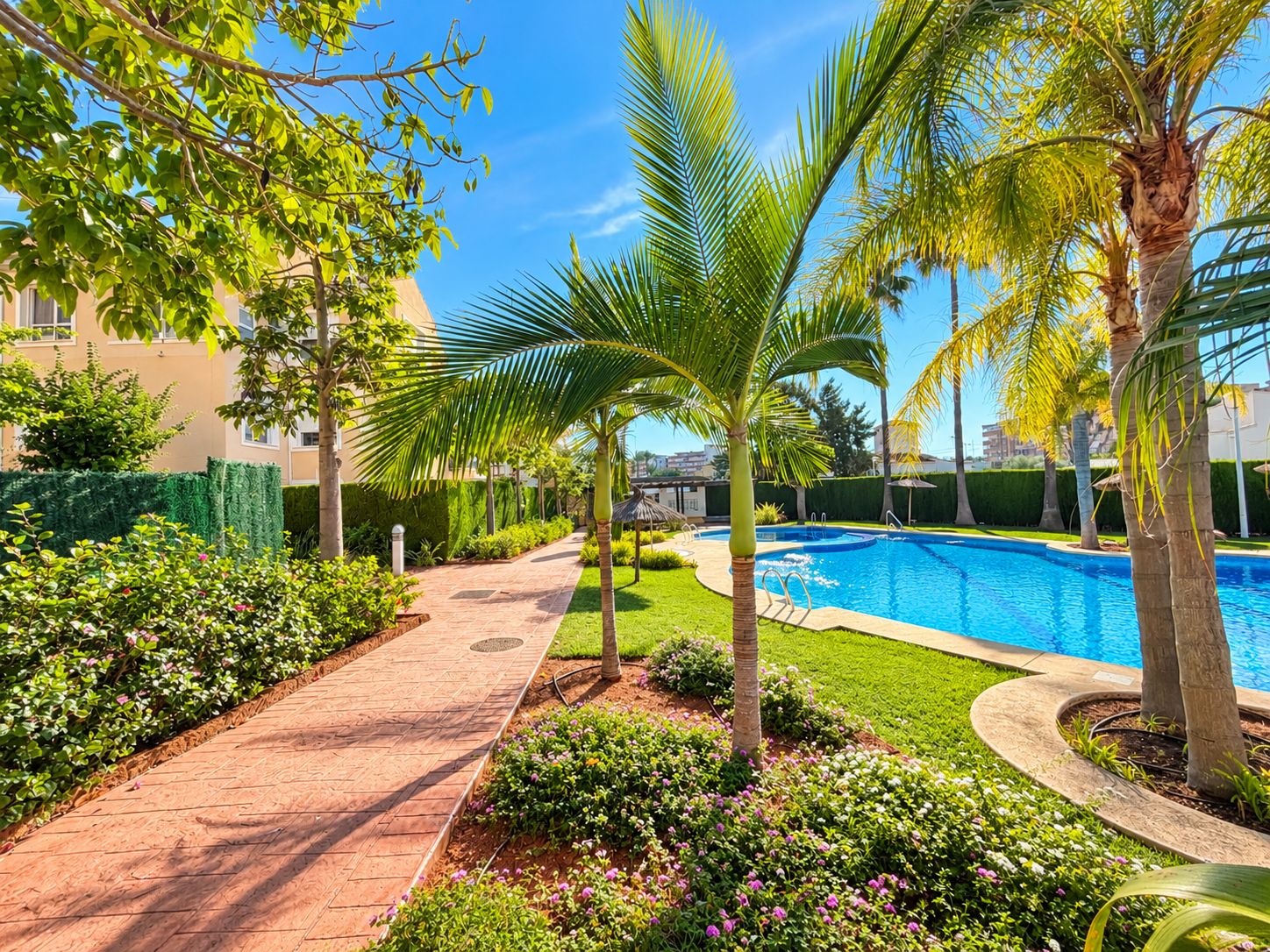 APPARTEMENT SUR LA PLAGE D’ARENAL