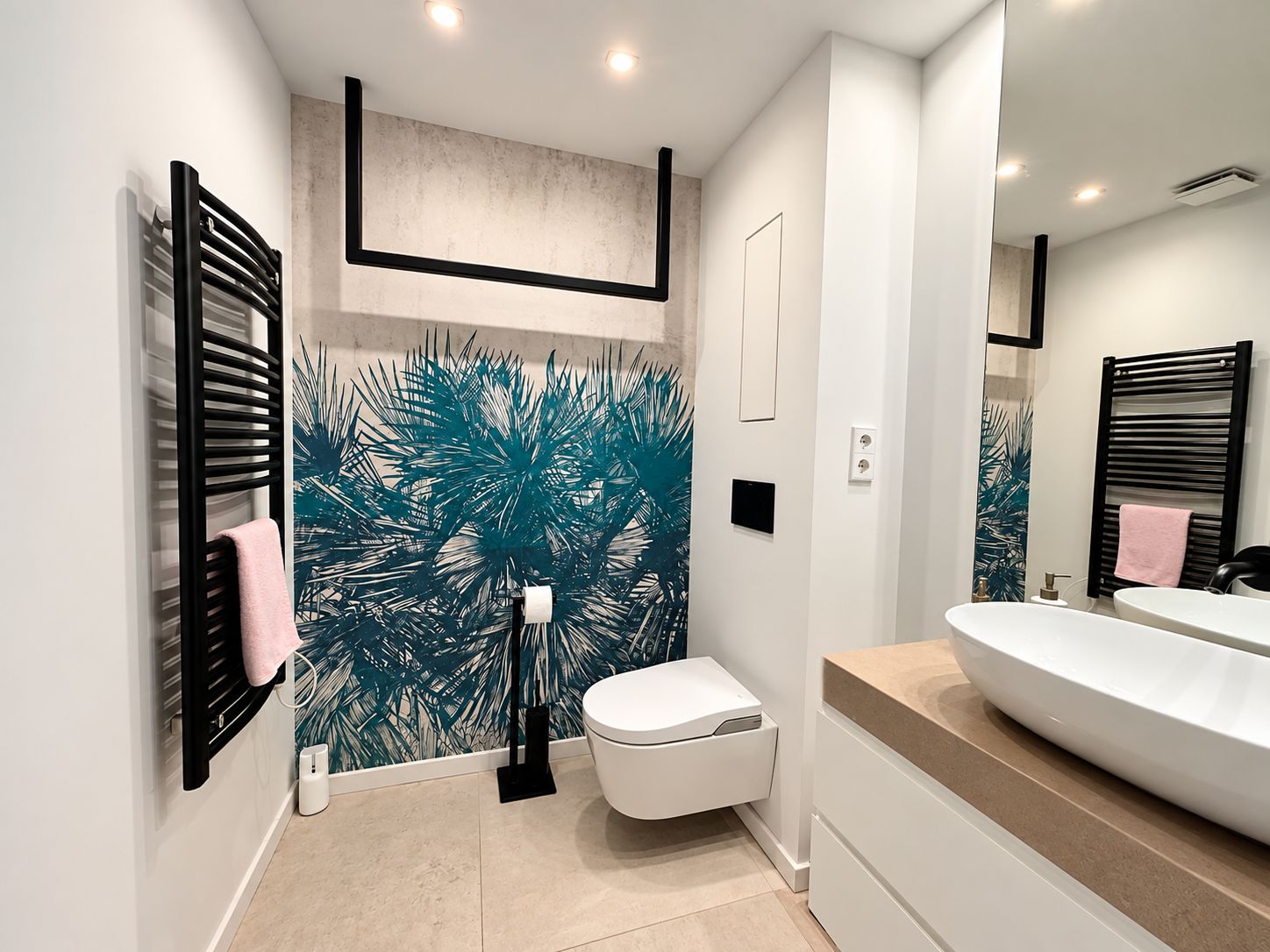 CASA DE PUEBLO EN JAVEA CON LOCAL COMERCIAL 