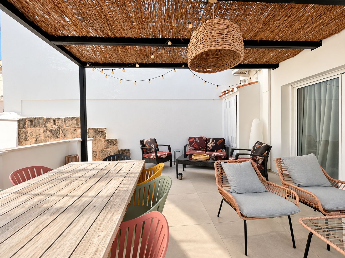 CASA DE PUEBLO EN JAVEA CON LOCAL COMERCIAL 