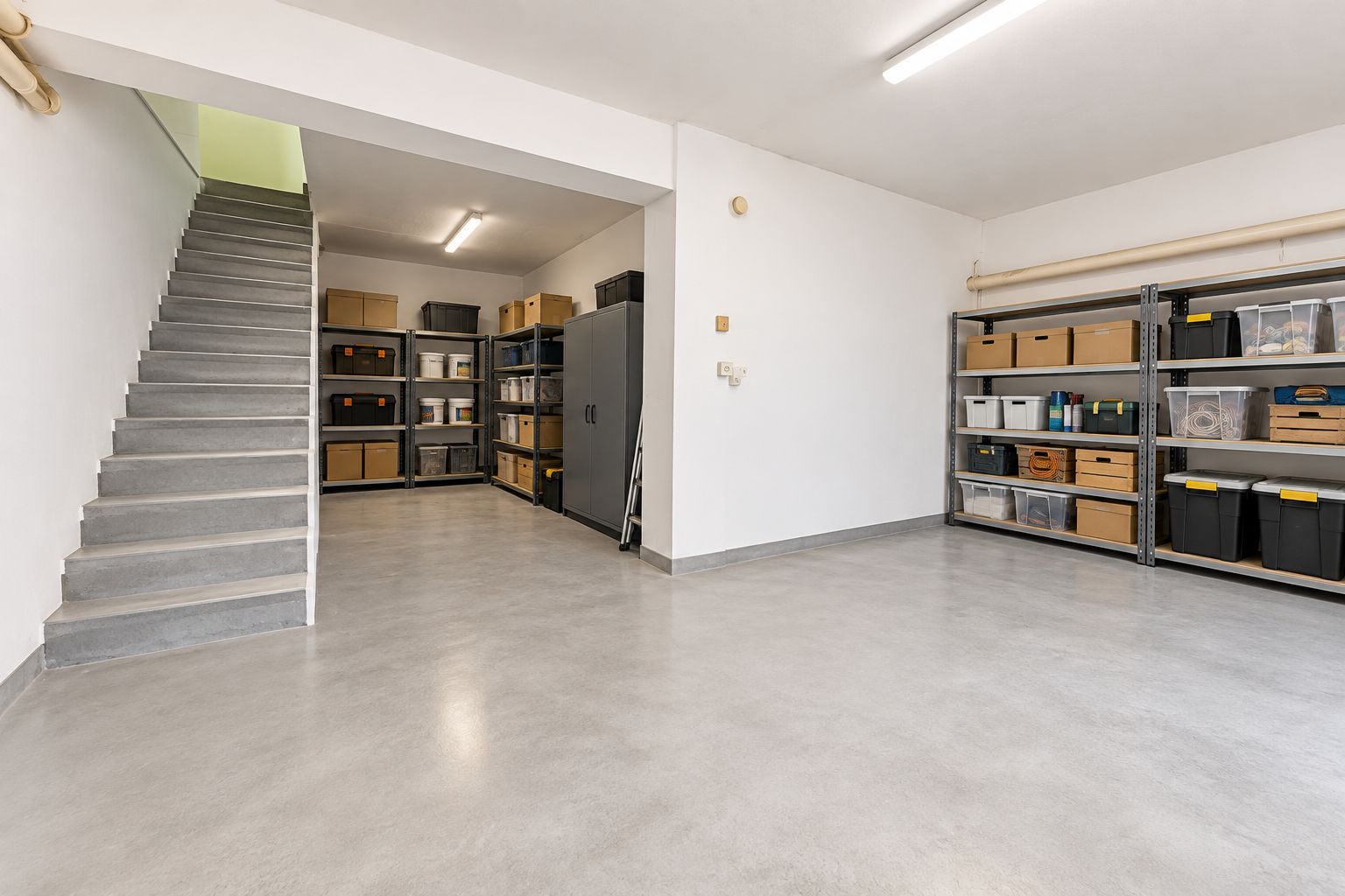 LOCAL COMERCIAL EN ALQUILER EN JAVEA